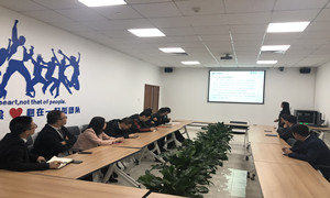 &ldquo;九段秘书，，，，，你是第几段？？？？？？？？&rdquo;&mdash;光谷店开展提高员工执行力培训