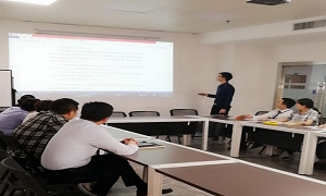 星南方店开展小区营销审核培训